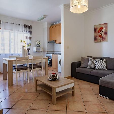 Light & Comfy Apartment W/ Pool & Balcony By Lovelystay Portimao Luaran gambar