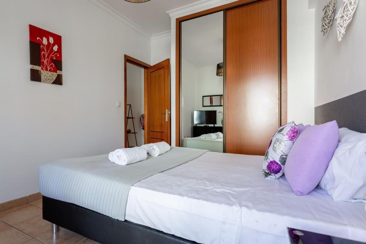 Light & Comfy Apartment W/ Pool & Balcony By Lovelystay Portimao Luaran gambar