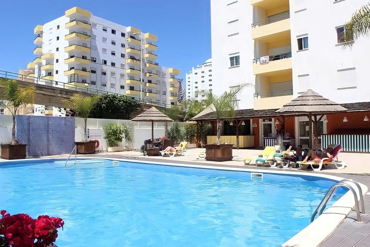 Light & Comfy Apartment W/ Pool & Balcony By Lovelystay Portimao Luaran gambar