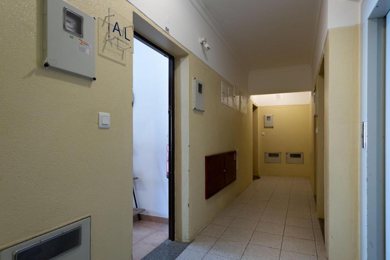 Light & Comfy Apartment W/ Pool & Balcony By Lovelystay Portimao Luaran gambar