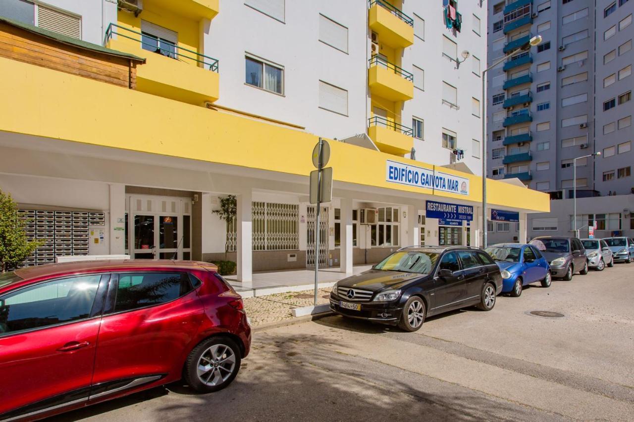 Light & Comfy Apartment W/ Pool & Balcony By Lovelystay Portimao Luaran gambar